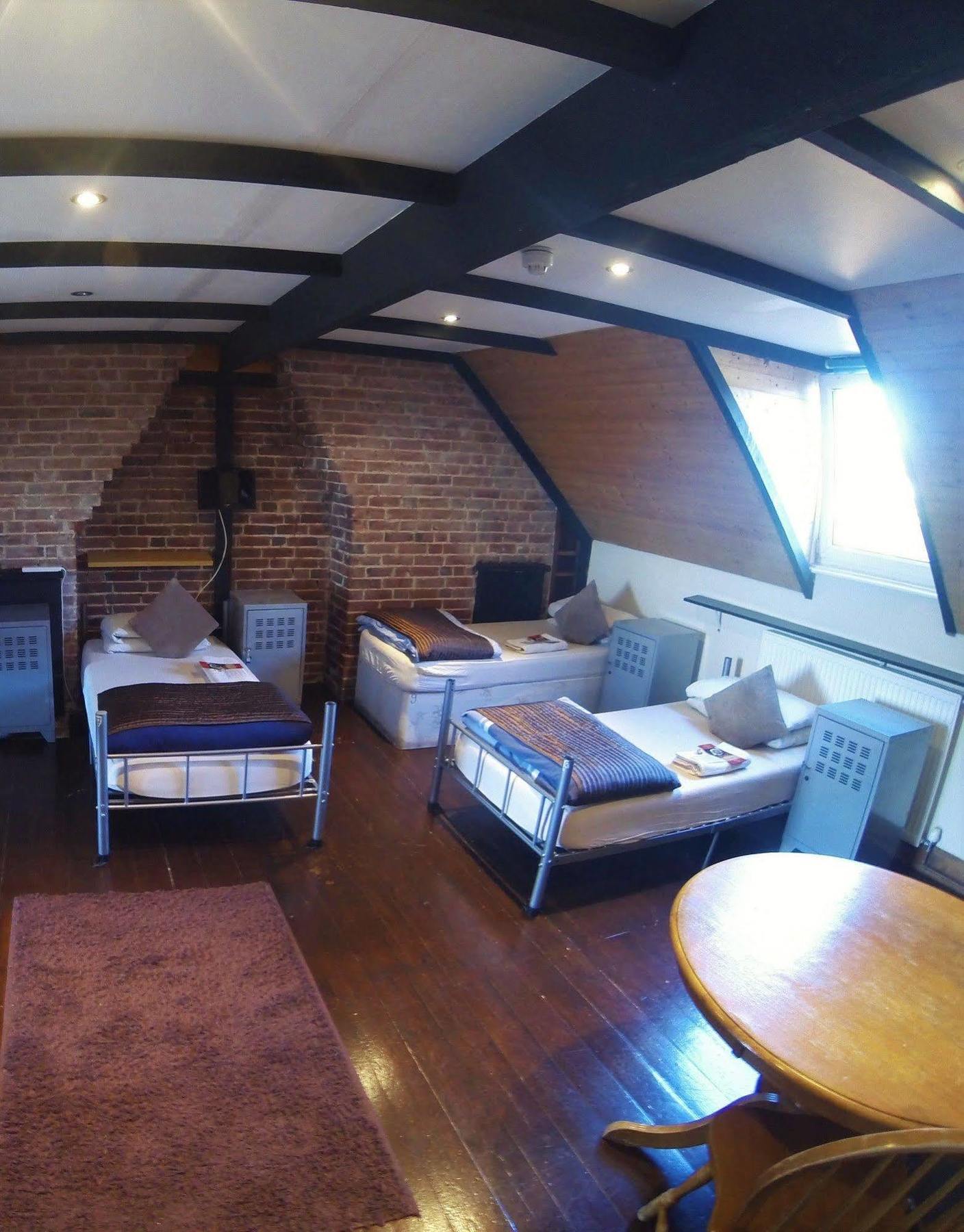Kipps Backpackers Кентербері Екстер'єр фото