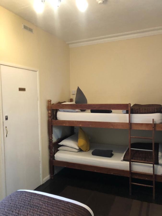 Kipps Backpackers Кентербері Екстер'єр фото